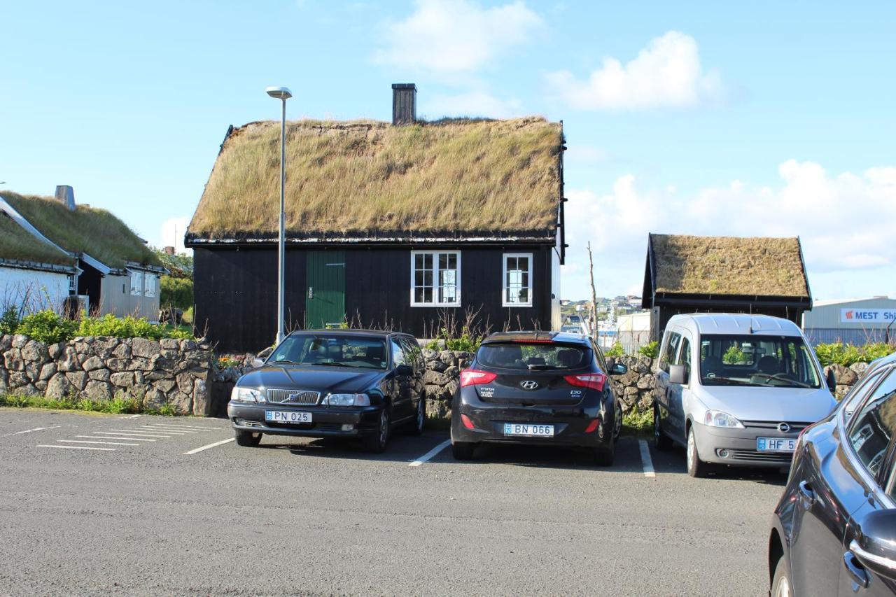 Traditional Faroese House In Torshavns City Center Exterior foto